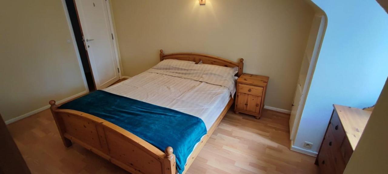 Maison Wezembeek-Oppem ภายนอก รูปภาพ